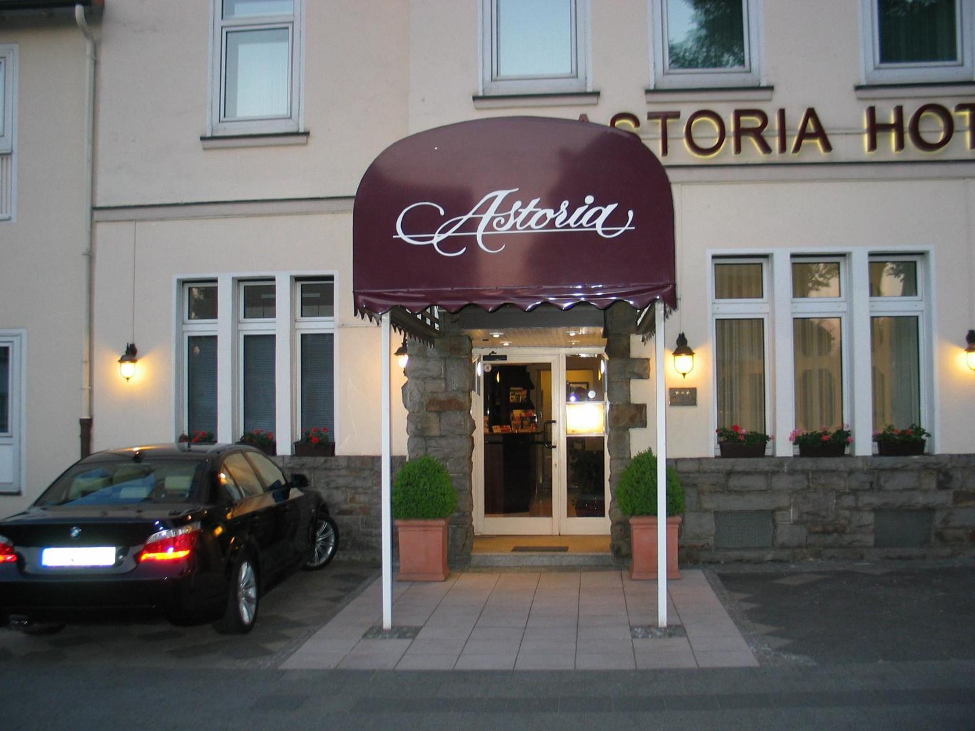 Astoria Hotel Ratingen Buitenkant foto